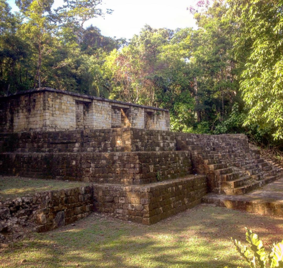 AGUATECA TOUR PRIVADO DESDE FLORES – Tikal Expedition